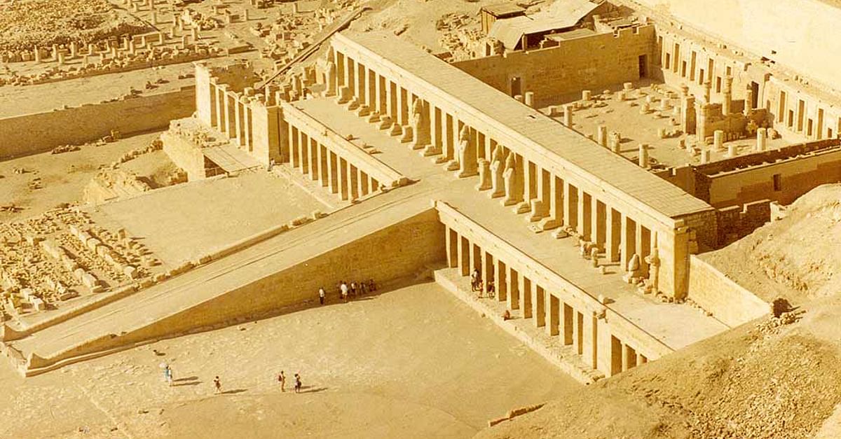 Храм царицы Хатшепсут в Фивах