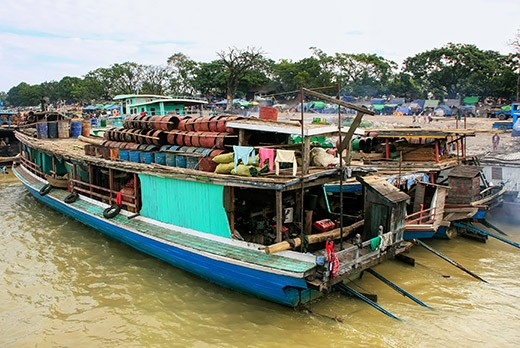 Транспорт в Бирме водный