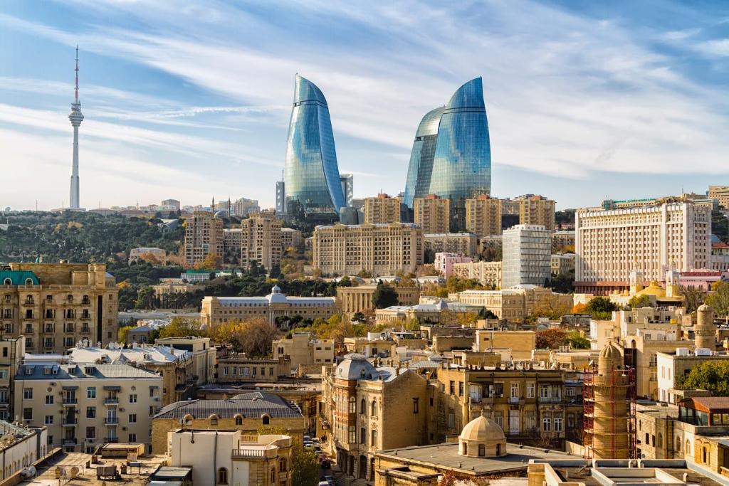 10 лучших мест для путешествий в 2024 году. Баку