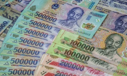Деньги во Вьетнаме