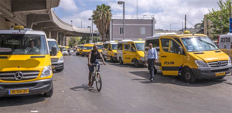 Транспорт в Израиле
маршрутные такси