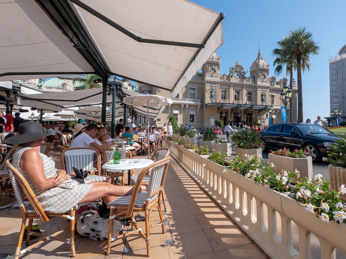 Монако для туристов кафе