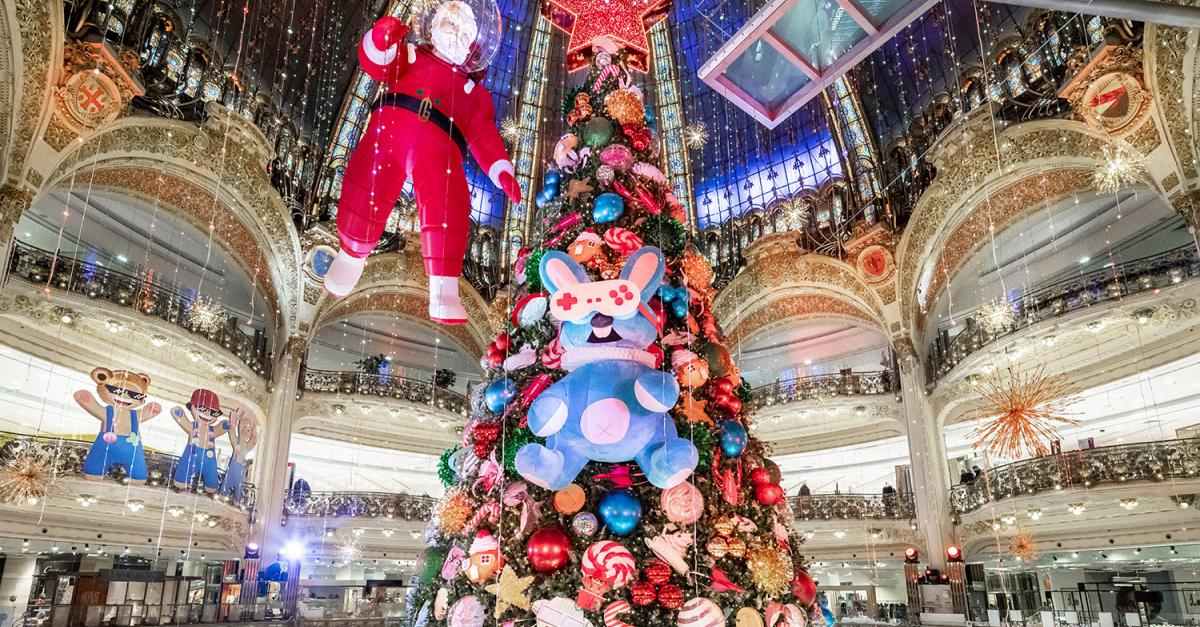 Рождество в Париже елка