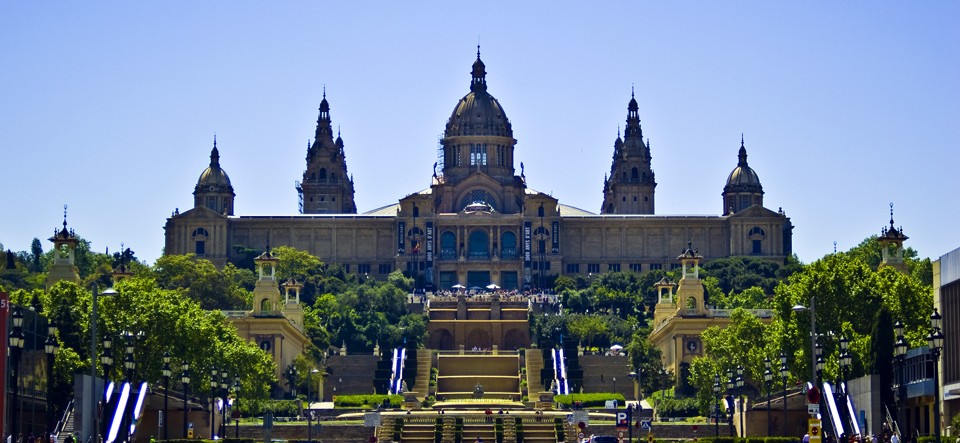 Национальный дворец Барселоны Испания