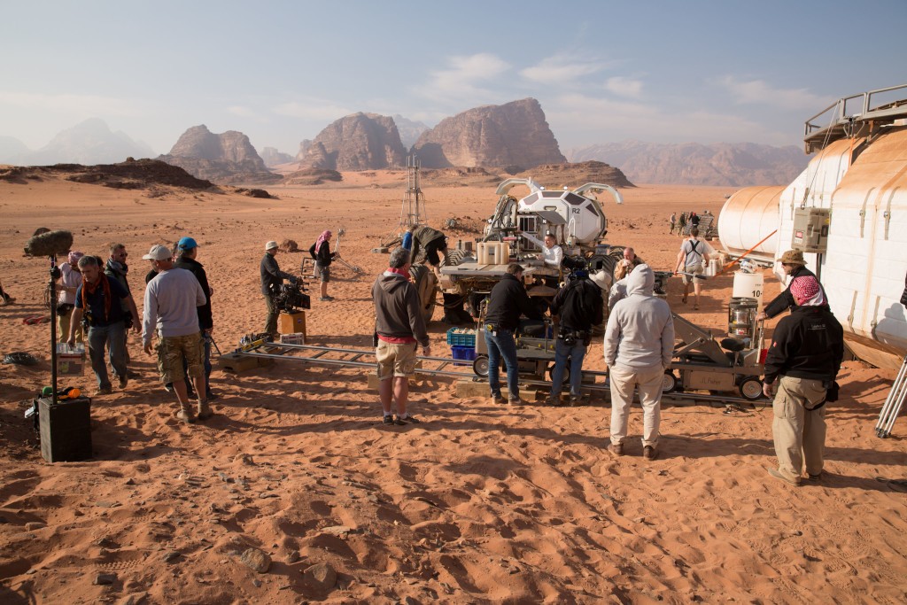 Путешествие по локациям любимых фильмов
вади РАм пустыня