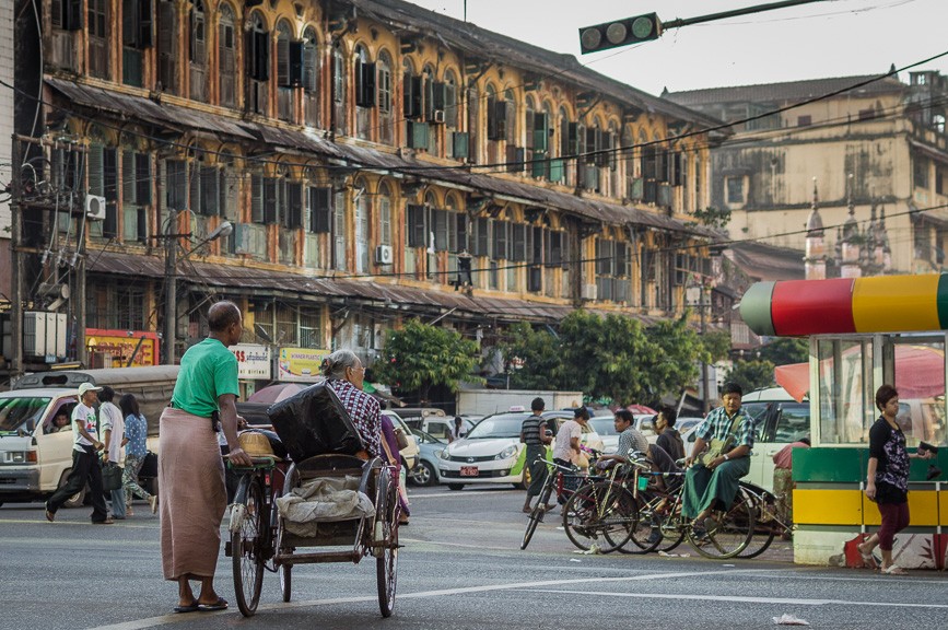 Мьянма улица города