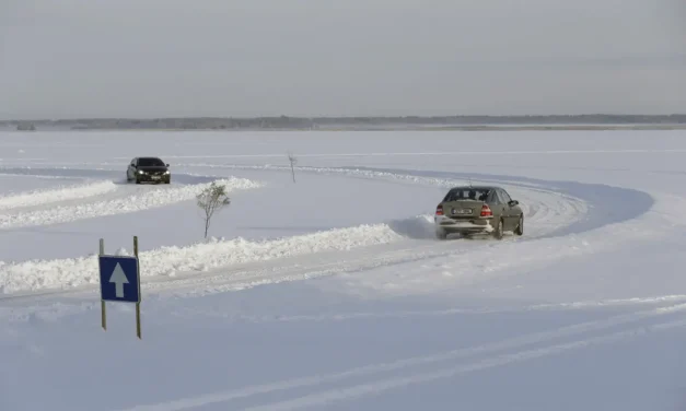 Ледяная дорога в Эстонии