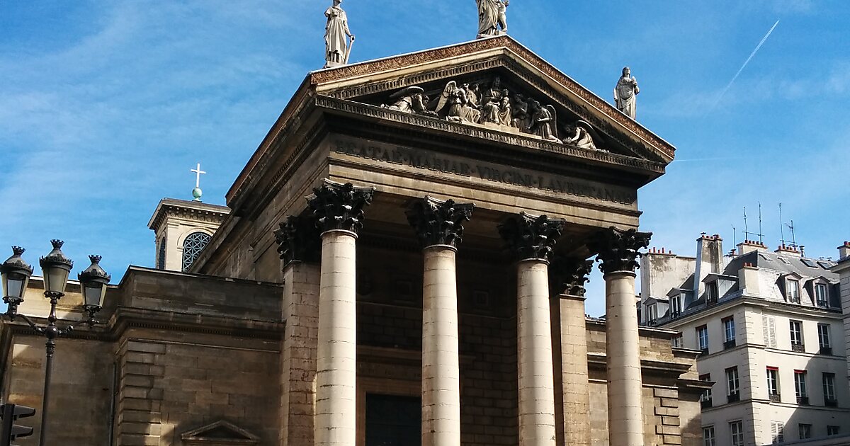 10 самых красивых церквей Парижа Lorrete