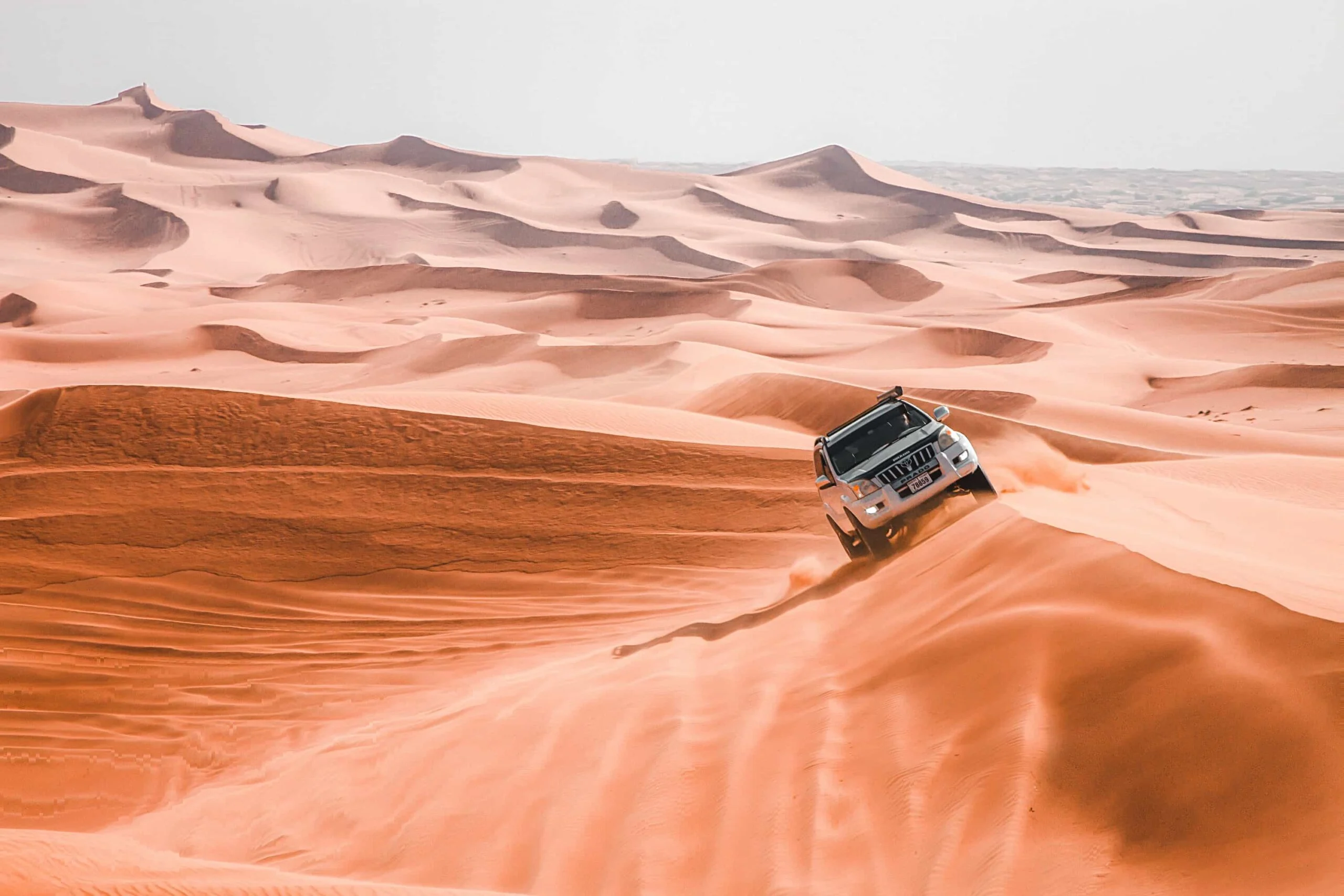 Сафари пустыня Дубай джип Тойота