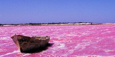 Розовое озеро Ретба Сенегал