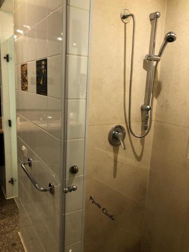 Honeymoon / Exsective Suite ( Royal ) душ/ванна